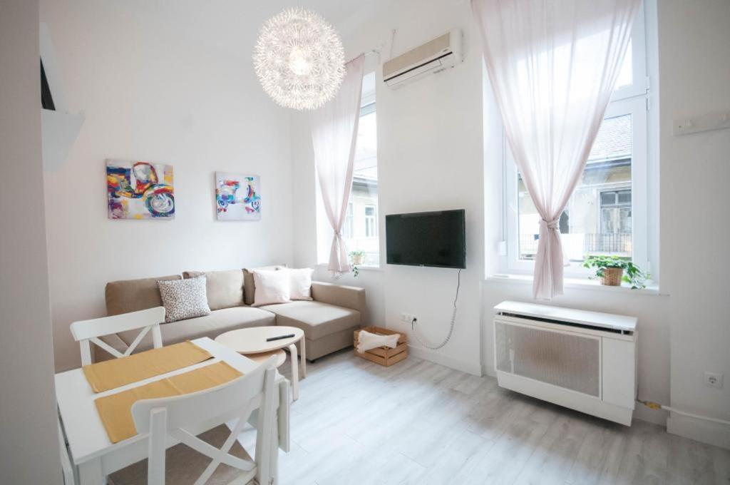 Cs3 Csanyi Apartment Budapeşte Dış mekan fotoğraf